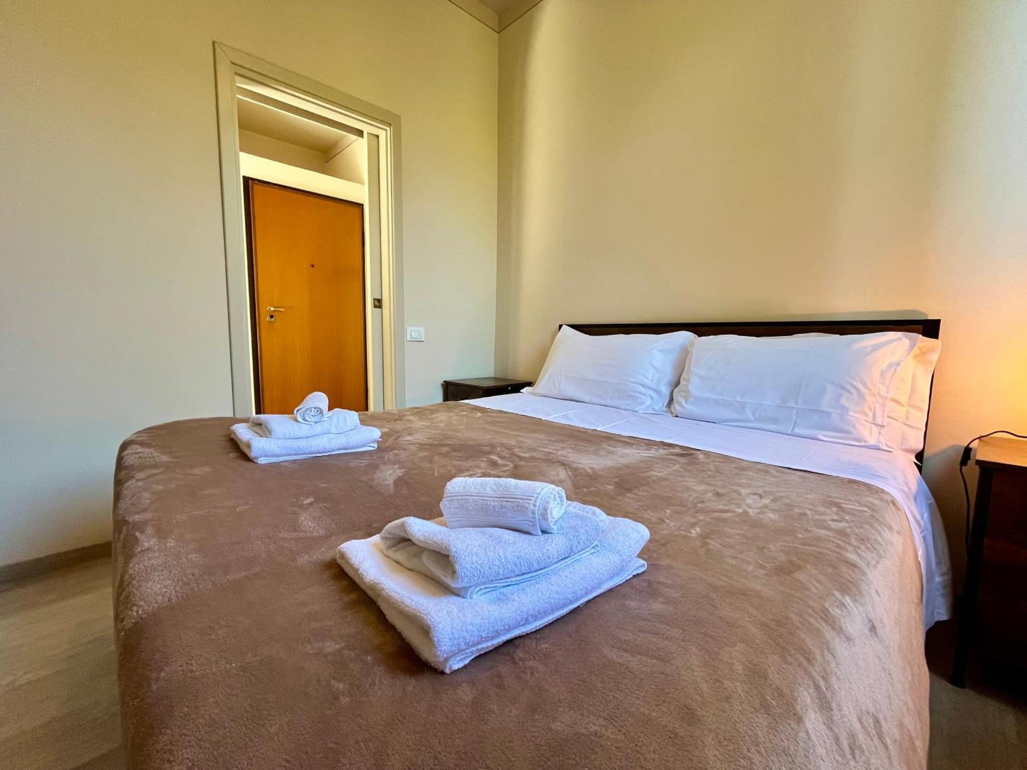 Casa Vacanze Anna แบร์กาโม ภายนอก รูปภาพ